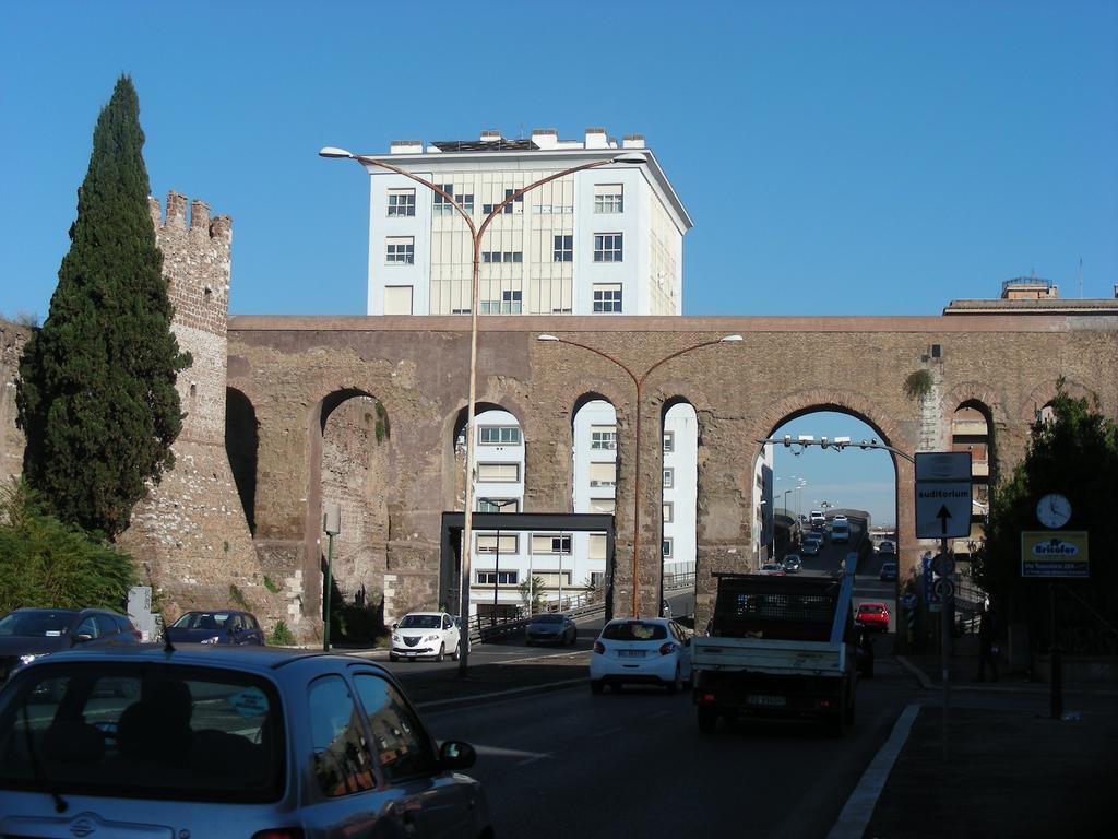 Maxim Rooms Rome Luaran gambar