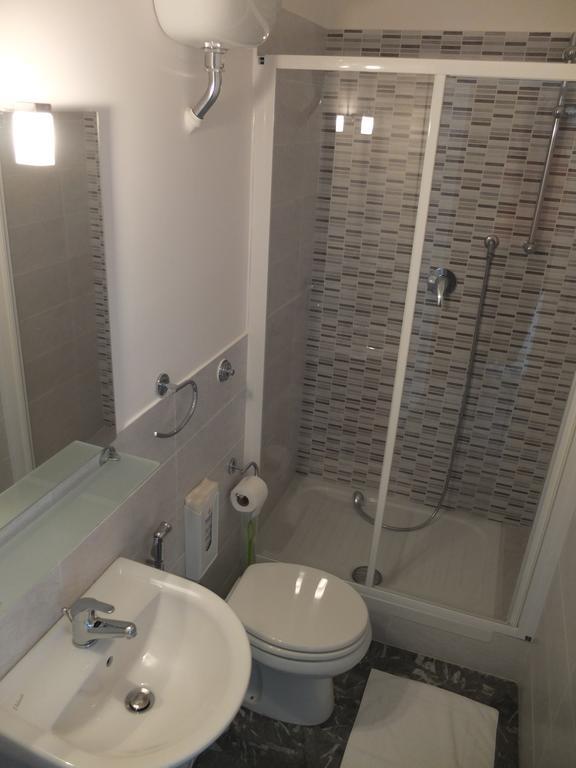 Maxim Rooms Rome Luaran gambar