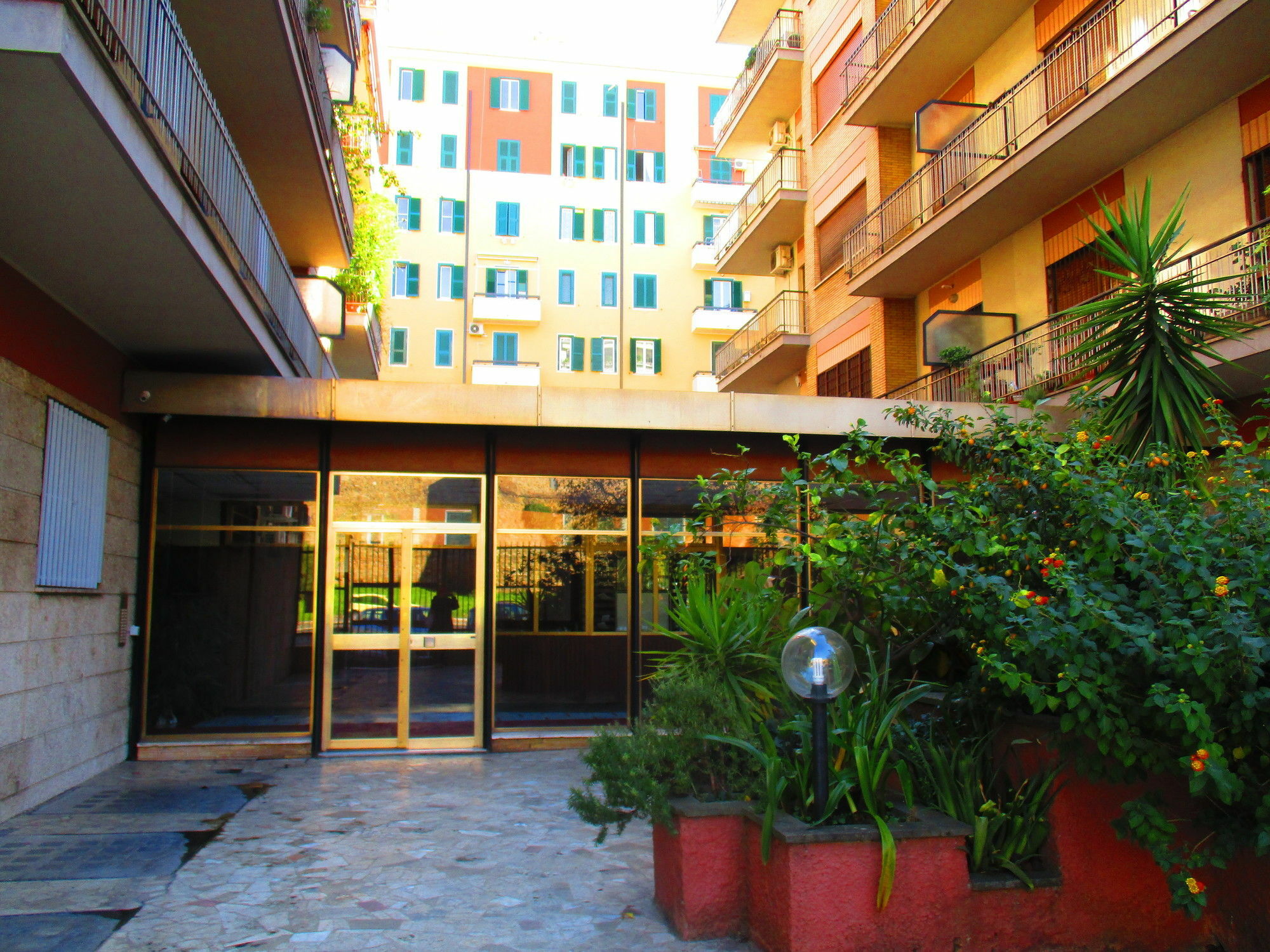 Maxim Rooms Rome Luaran gambar